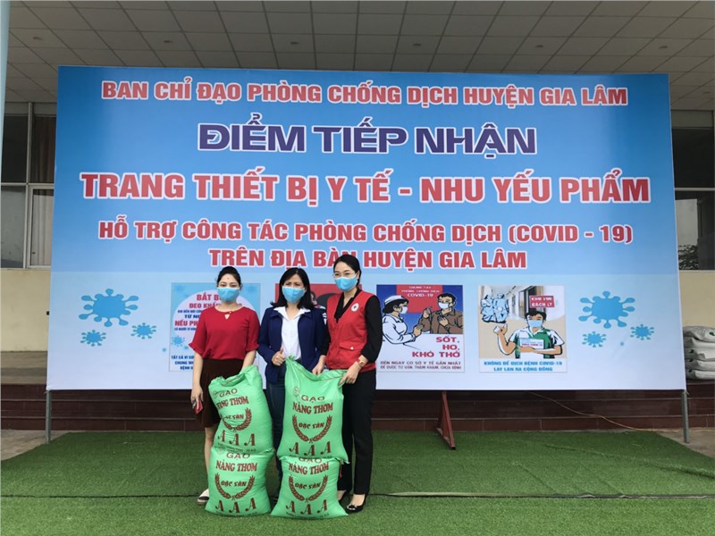 Trường Mầm non Quang Trung hưởng ứng cuộc vận động lương thực, thực phẩm phòng chống dịch bệnh COVID-19
